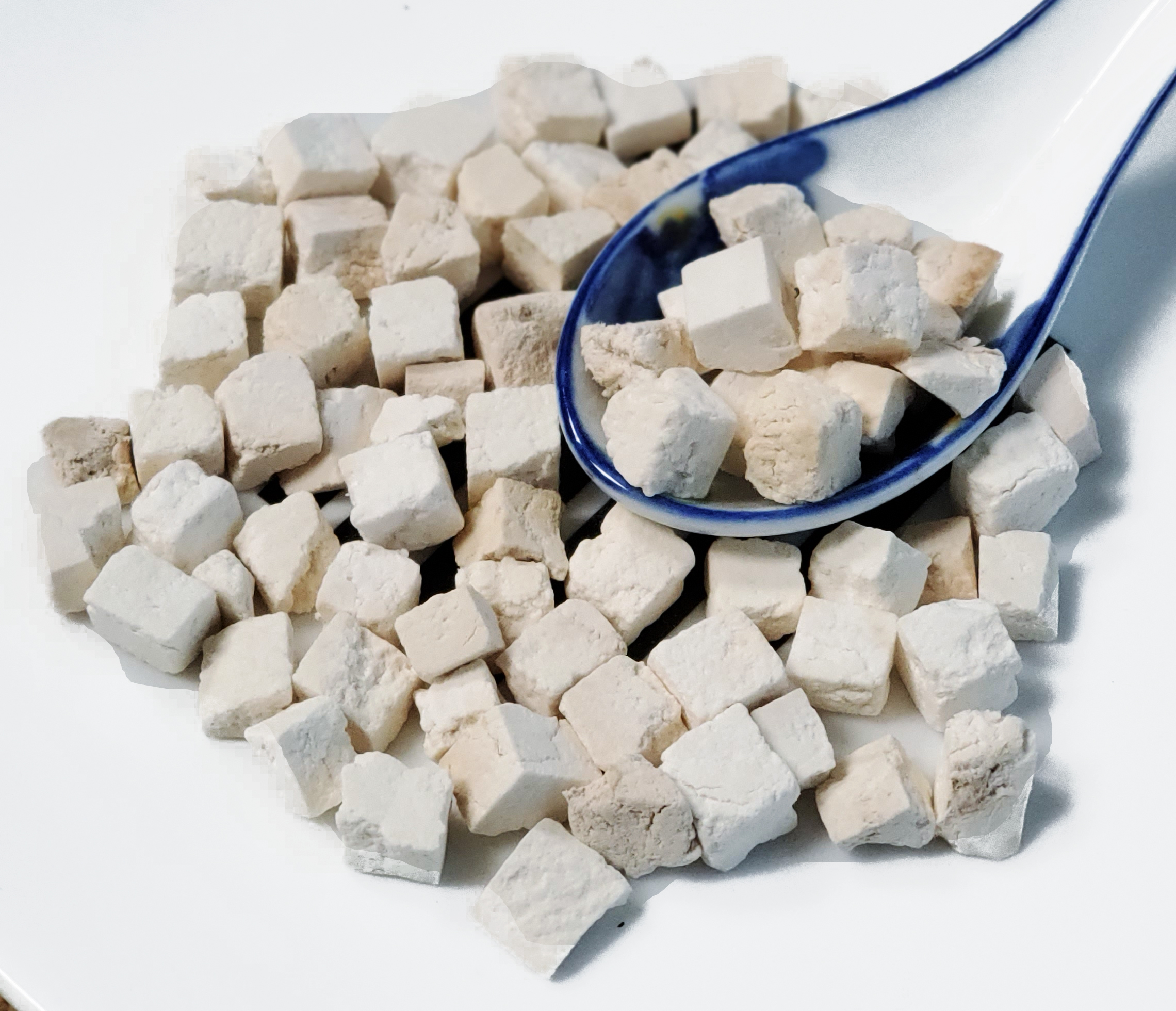 茯苓粒 Fu Ling Li / Poria / Sclerotium of Tuckahoe / China Root / Hoelen / Indian Bread Cubes