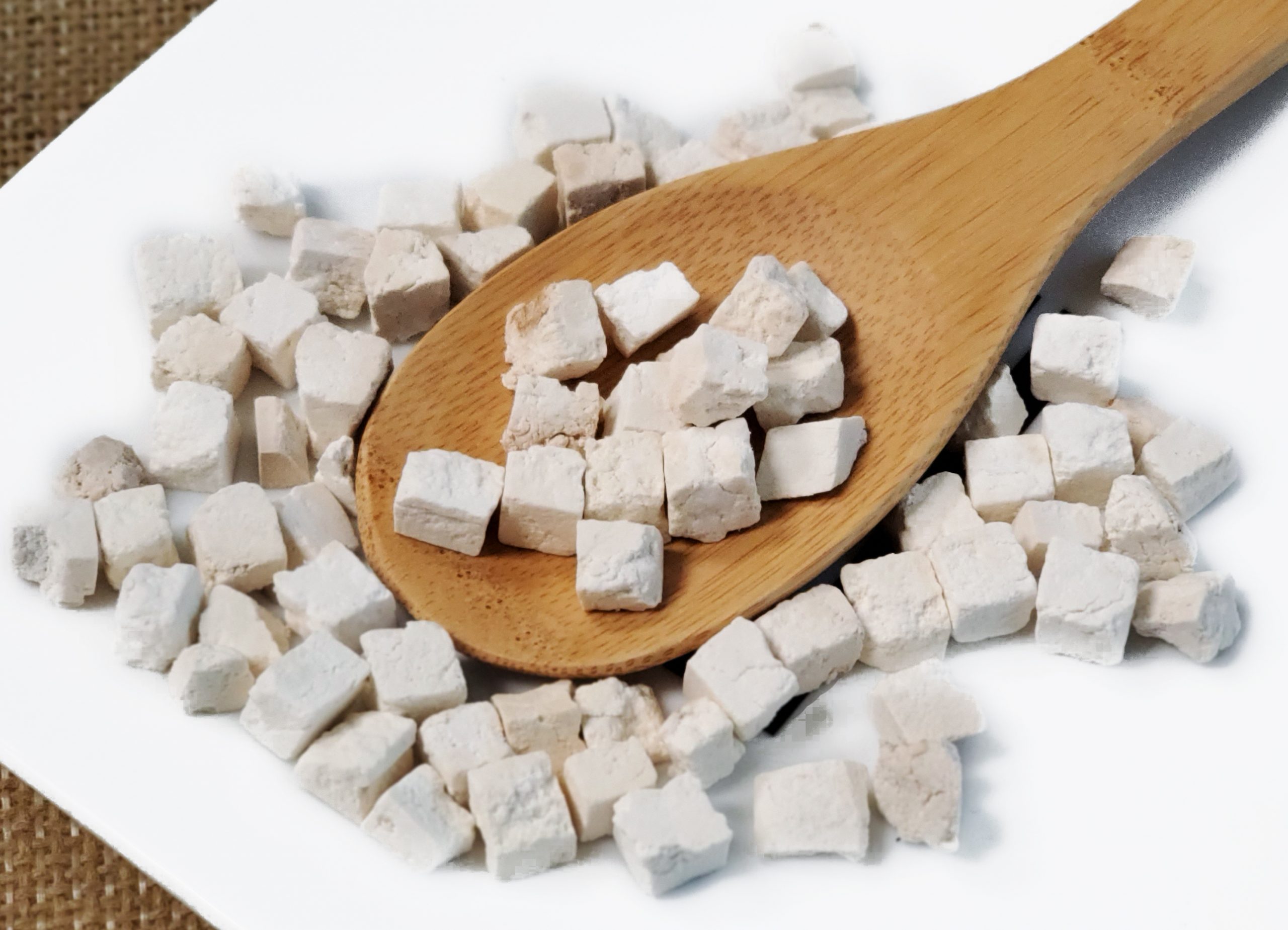 茯苓粒 Fu Ling Li / Poria / Sclerotium of Tuckahoe / China Root / Hoelen / Indian Bread Cubes - Image 2