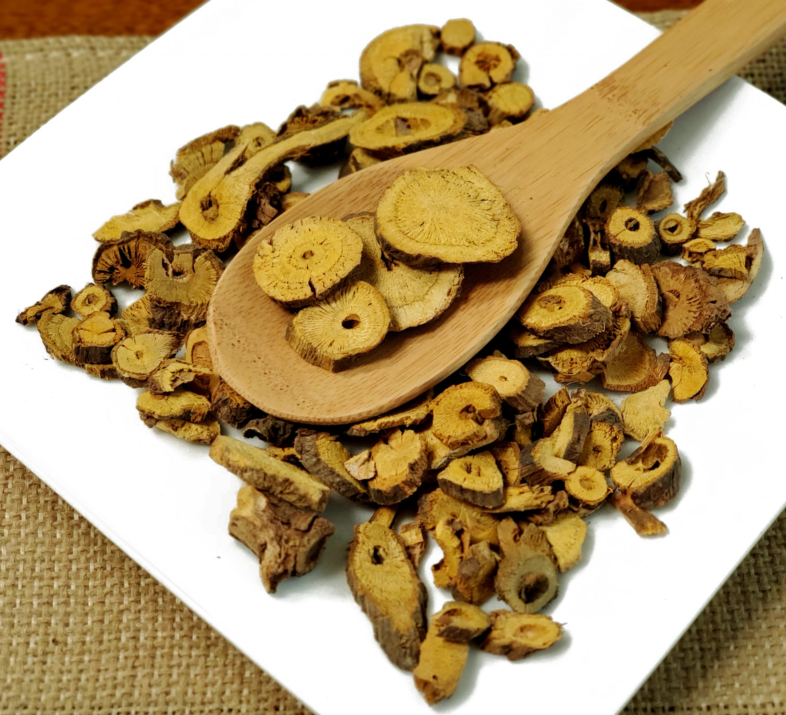 虎杖 Hu Zhang / Phiaoma Polygoni Cuspidati / Tiger Stick / Japan Fleeceflower