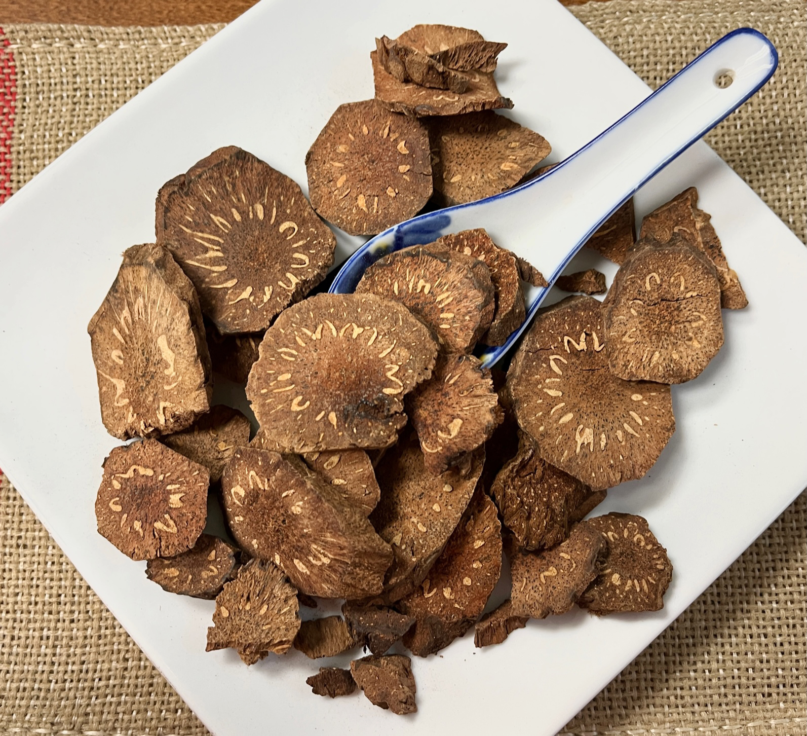 贯众 Guan Zhong /  Dryopteris Crassirhizoma Nakai