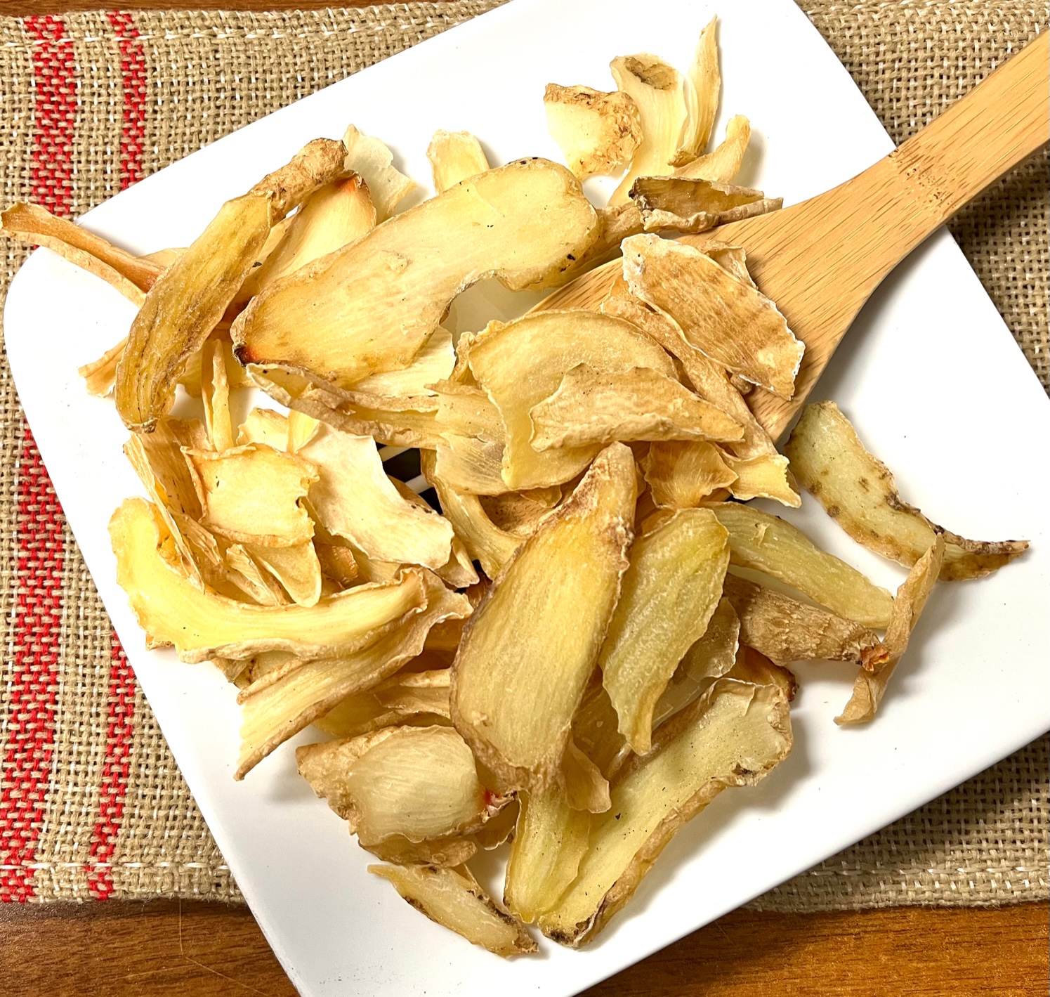 天麻 Tian Ma / Gastrodia Elata Root Slices / Gastrodiae Rhizoma