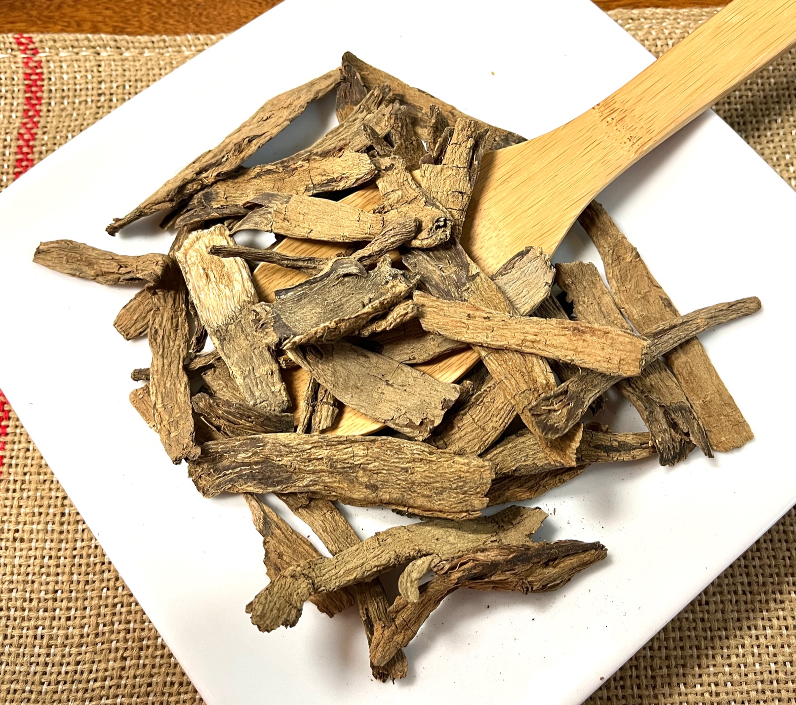 川续断 川断 续断 Chuan Xu Duan / Radix Dipsaci Asperoidis / Chuan Duan / Xu Duan - Image 2