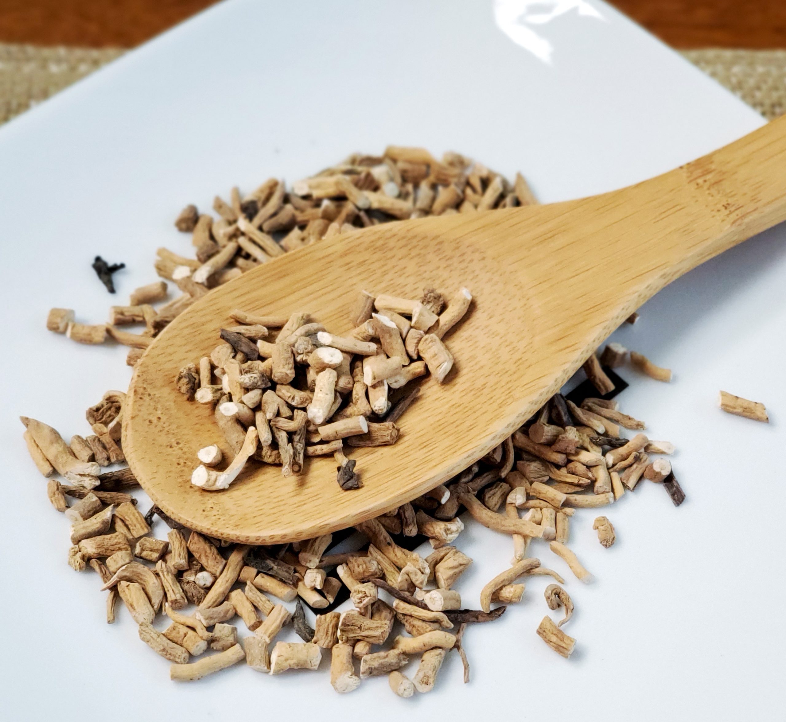 小板蓝根 Ban Lan Gen / Indigowoad Root / Radix Isatidis -small - Image 2