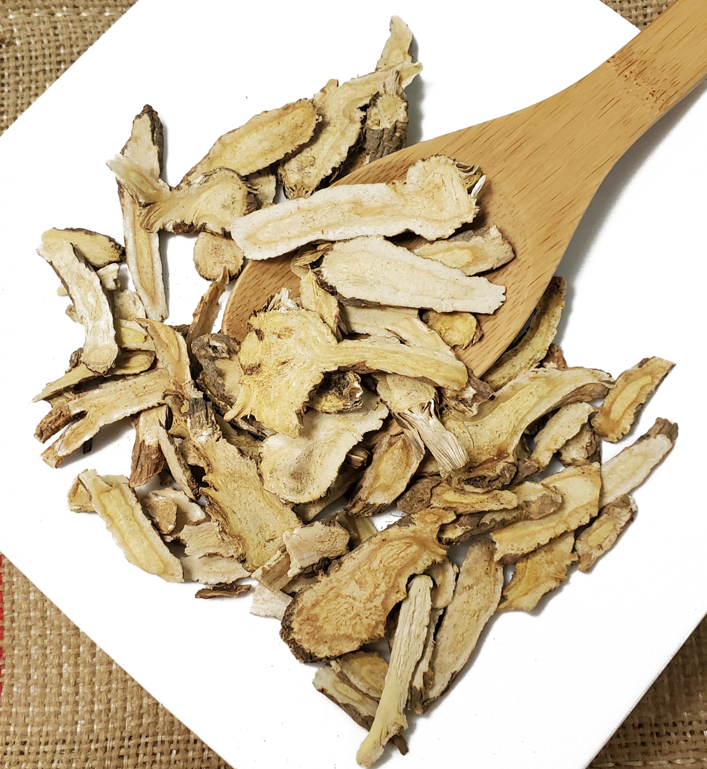 前胡片 Qian Hu Pian / Radix Peucedani / Hogfennel Root / Peucedanum Root - Image 2