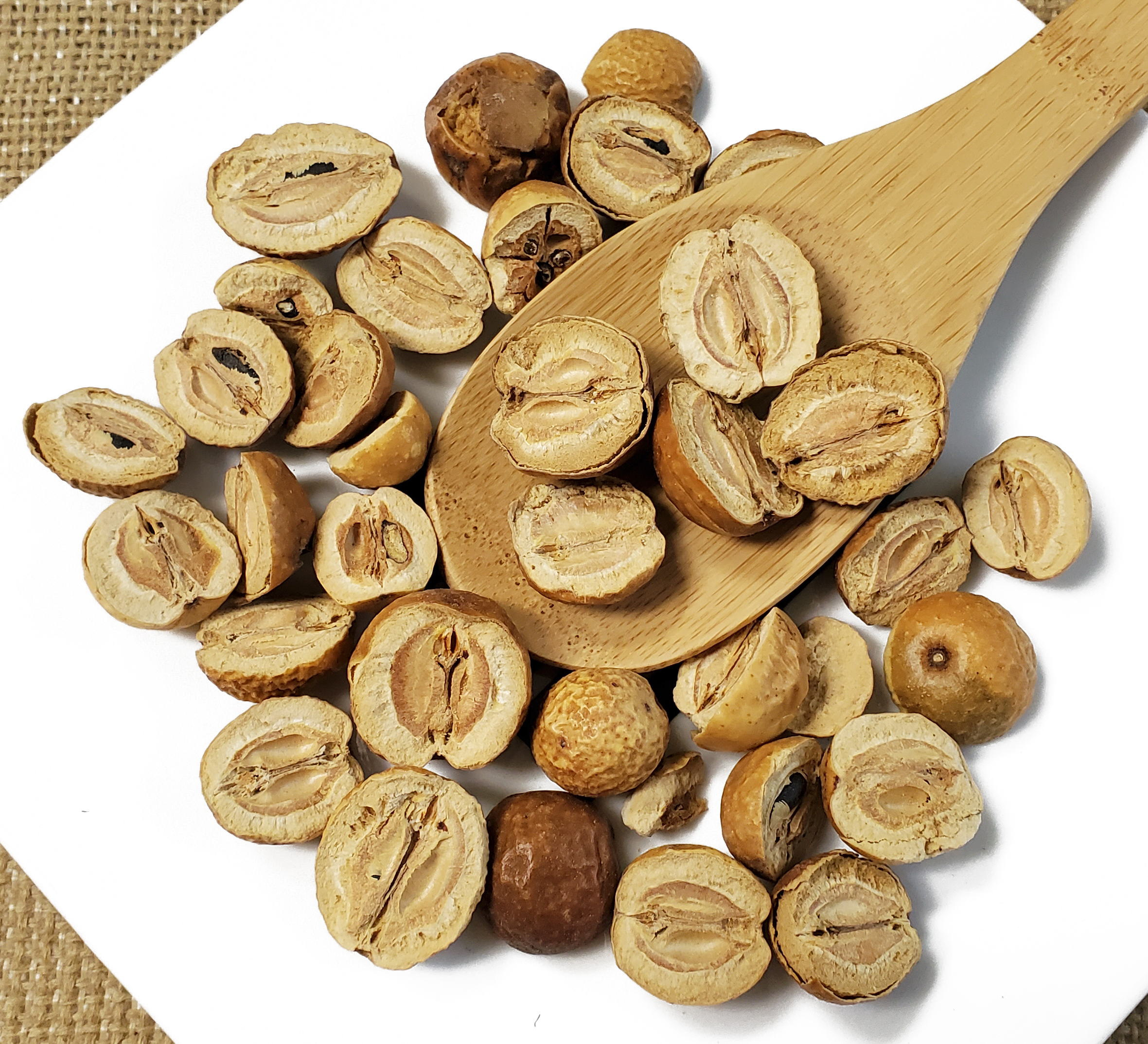 川楝子 / Chuan Lian Zi / Dried Fructus Toosendan / Toosendan Fruit / Sichuan Chinaberry/ Pagoda Tree