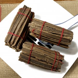 川厚朴丝 厚朴 Hou Po / Cortex Magnoliae Officinalis / Magnolia Bark