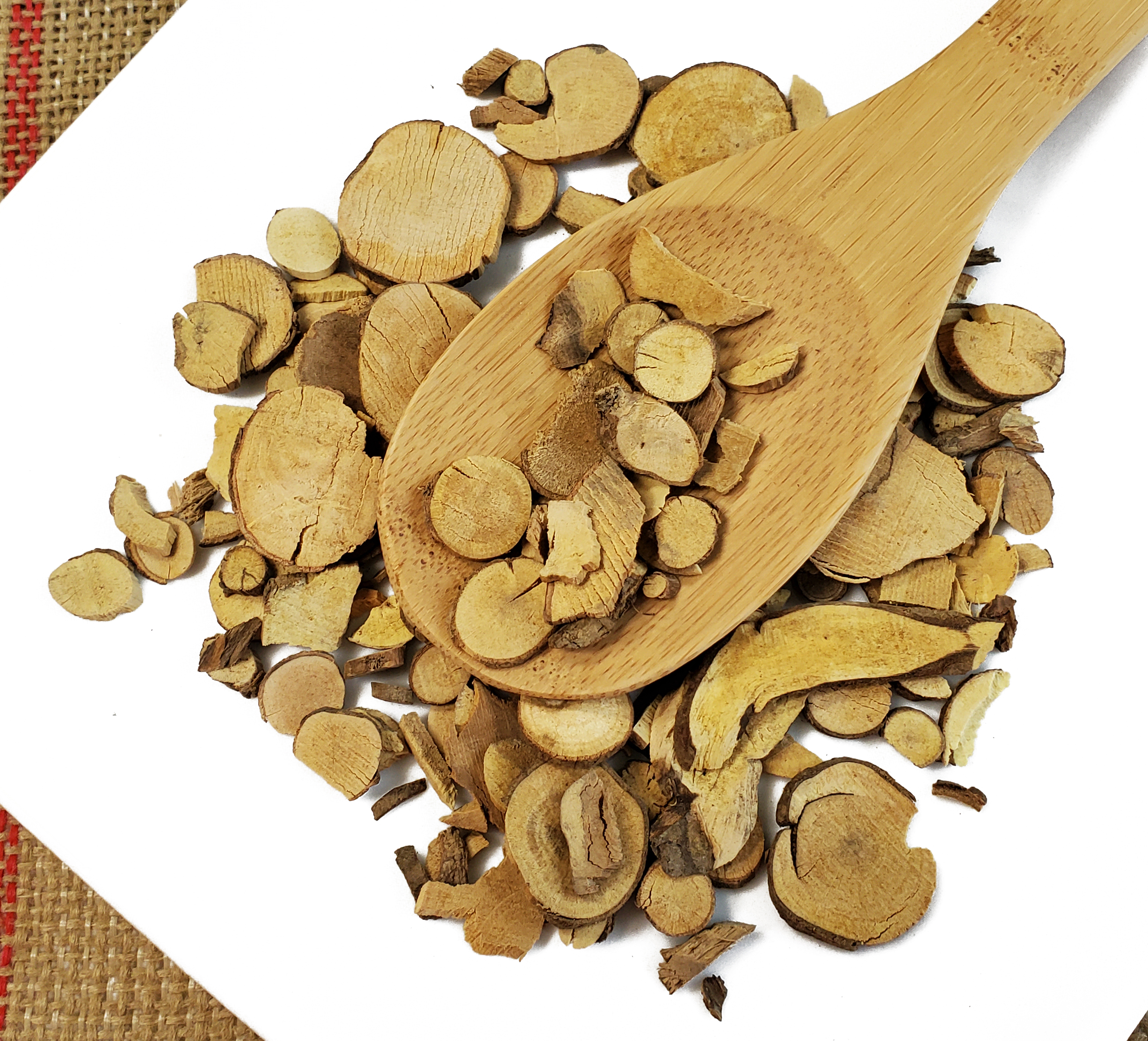 乌药 烏藥 上台乌片 / Wu Yao / Radix Linderae / Lindera Root / Strychndry Chinese herbal - Image 2