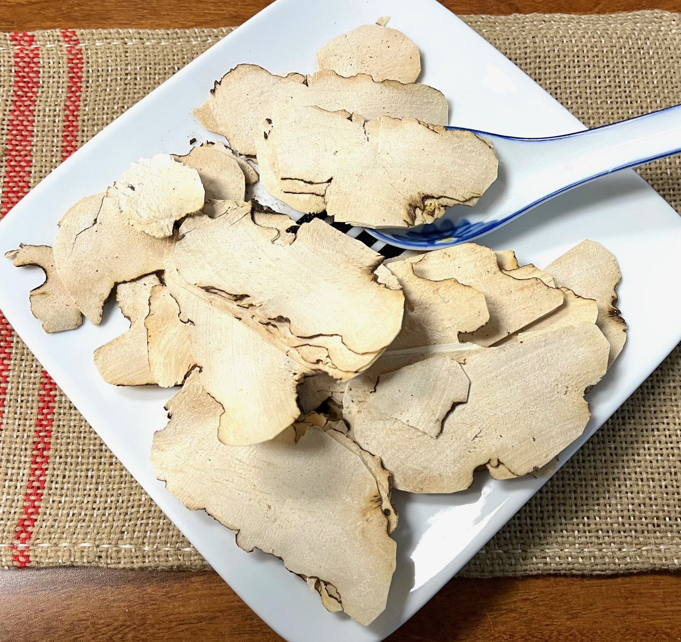 川 萆薢 Bi Xie / Rhizoma Dioscoreae Hypoglaucae / Tokoro / Fish-Poison Yam Rhizome